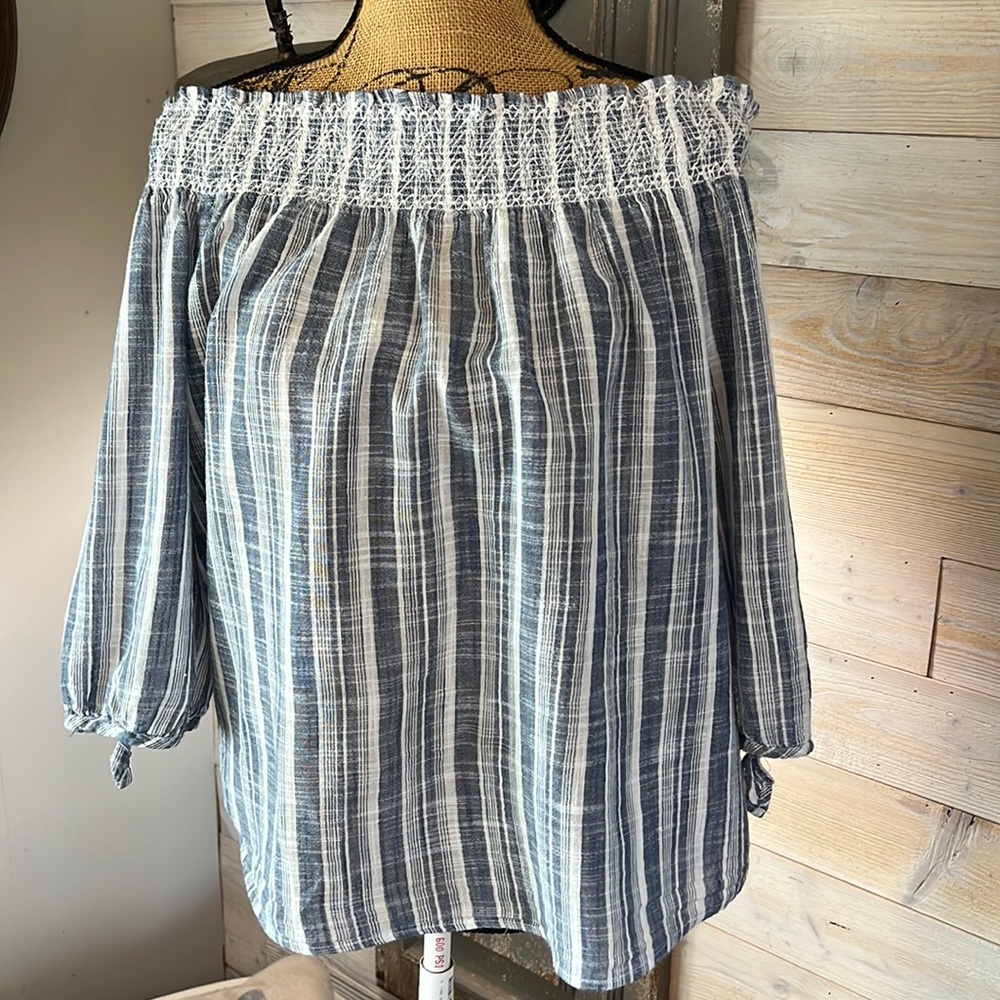SW New York boho blouse. L